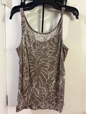 New York & Company XL Tank Top